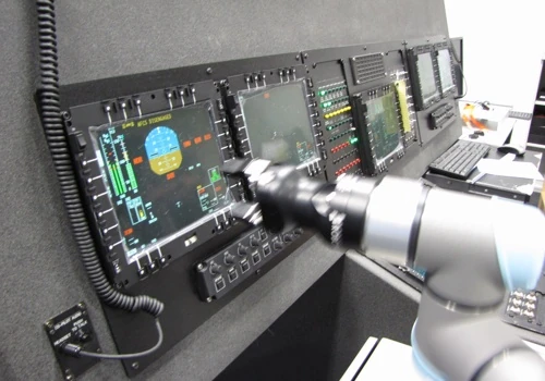 End2End Cockpit Test Automation for Avionic Systems