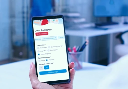 Web and Mobile Clinical Registry for VTE cases