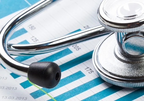 Optimizing costs for healthcare supply chain with predictive analytics