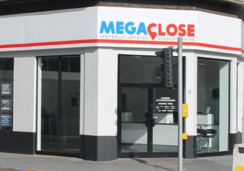Mega Close