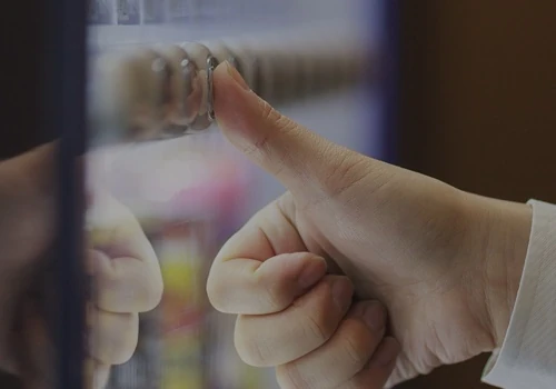 Blockchain Loyalty Program: Cryptocurrency With Smart Contracts.