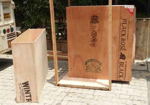 Wooden packing service