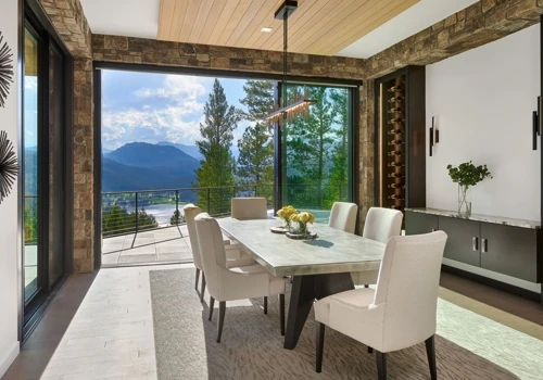 Mountainous Evergreen Residence