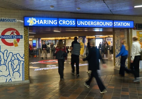 Haring Cross