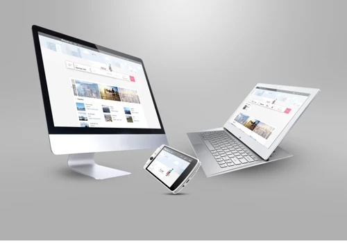 Flight and vacation booking platform