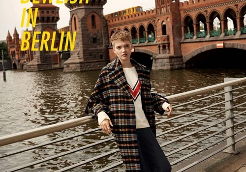 DEWL fashion campaign