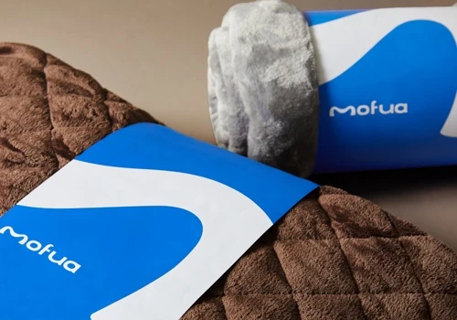 AQUA – “mofua” Bedding & Sleepwear Branding