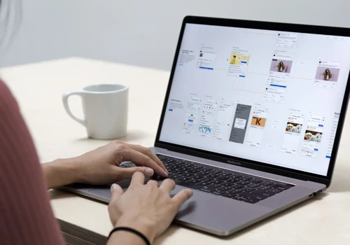 Facebook Services | UI/UX Design