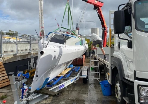Reposition in the trailer and boat compilation