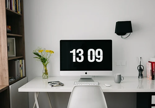 Time Tracker - A web based time tracking service