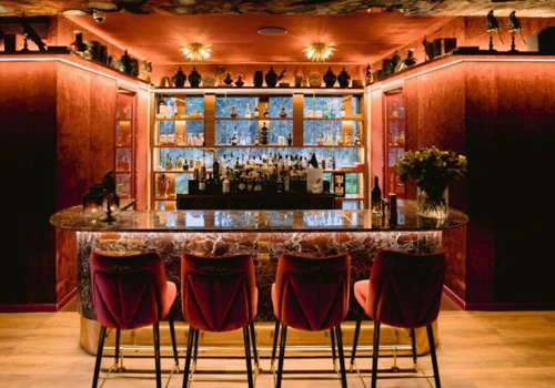 A Leading Hotels of the World's exclusive member