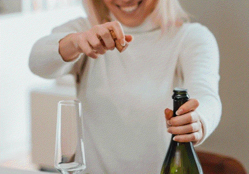 Nozeco - Seasonal lifestyle shoots with a fizz