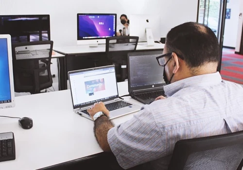 Nearshoring IT services (web/mobile)