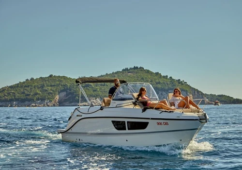 Advanced and affordable watercraft rental services