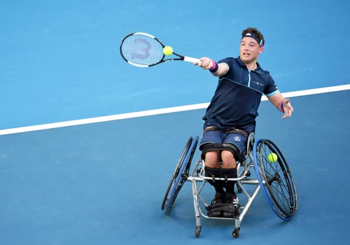 Alfie Hewett Branding