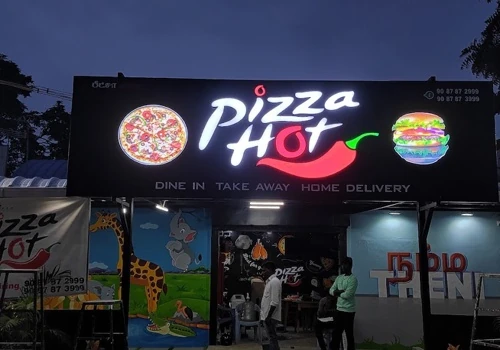 Social media marketing for pizza hot
