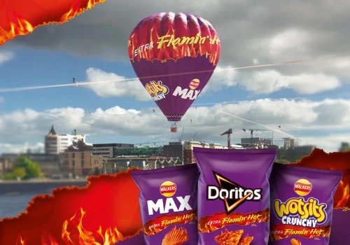 “Extra Flaming Hot“ - Online Digital Stunt