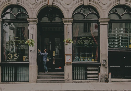 SHAREPOINT IMPLEMENTATION: RETAIL