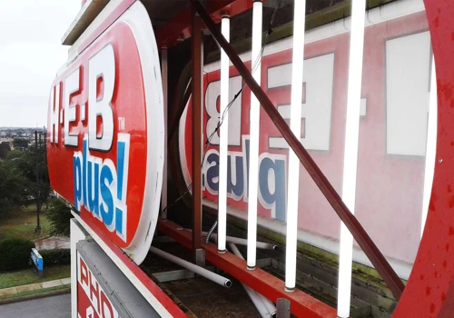 HEB pylon sign