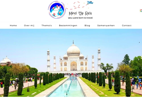 Travel Blogger Website