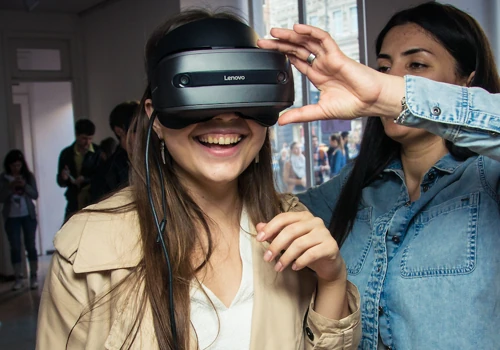VR Art Exhibition