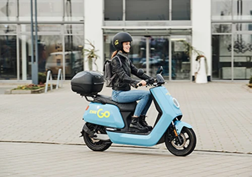 Electric scooter sharing