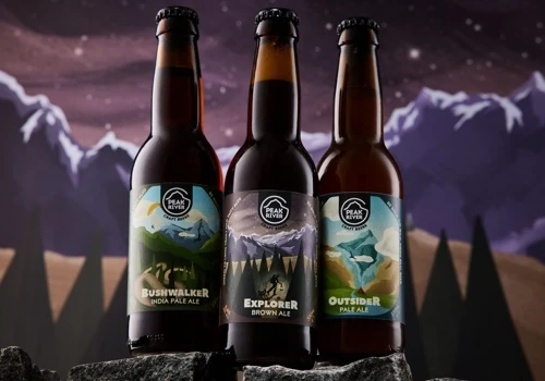 PEAK RIVER Craft Beer logo and packaging design