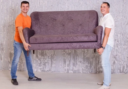 Growing online furniture business to new markets