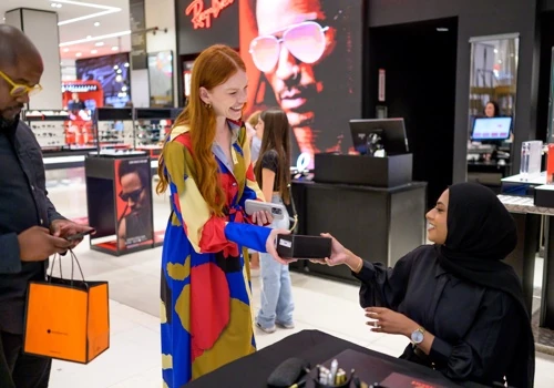 Sunglass Hut & Versace Personalization Events