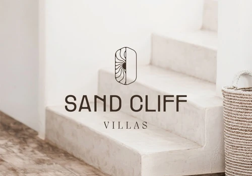 Sand Cliff, life in a paradise by the sea