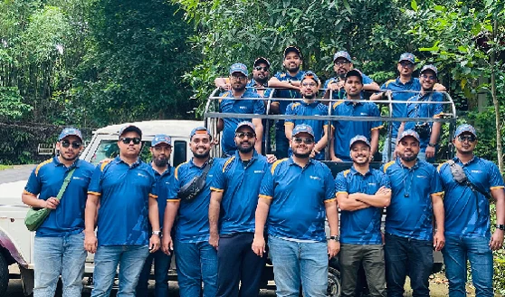 Onesttech team photo 1
