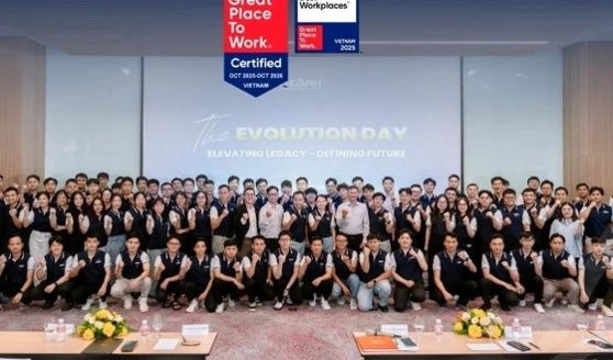 AXANH COMPANY LIMITED team photo 1