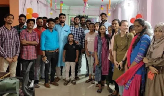 LeadsCampaign team photo 1