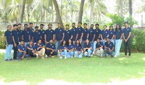 Meyi Cloud team photo 1