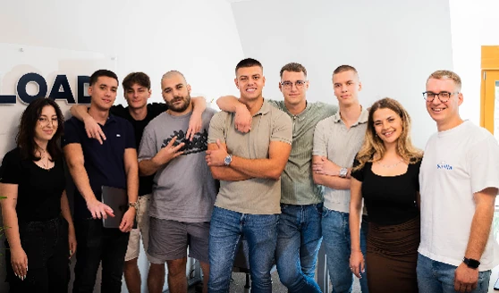 Reload team photo 1