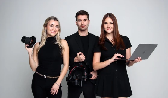 Blank Marketing team photo 1