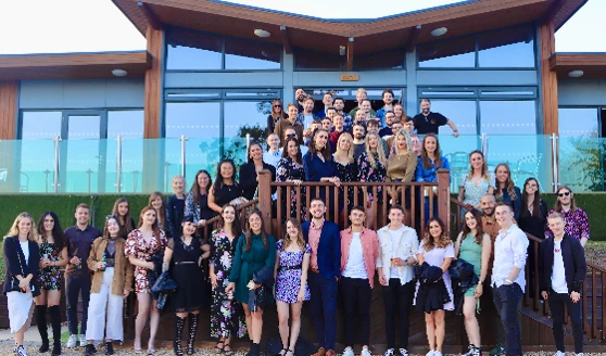 Impression team photo 1