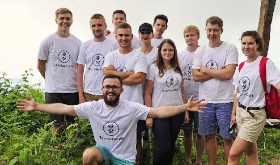 StartupCraft team photo 1