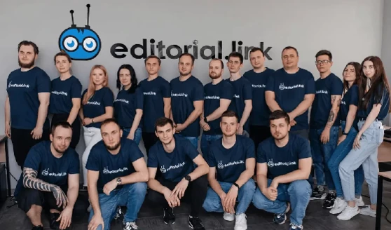 Editorial.Link team photo 1