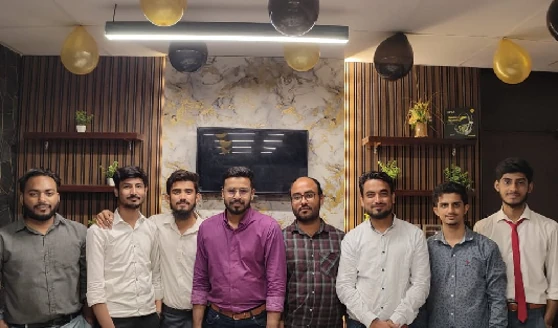 MAKSOF GLOBAL LTD team photo 1