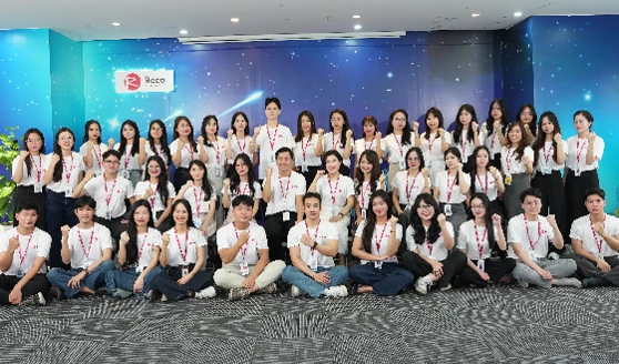 Reco Manpower team photo 1