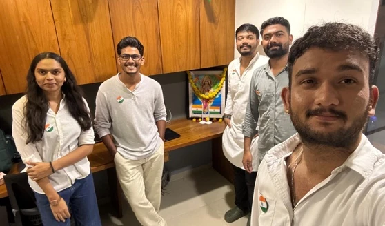 Alive Technolabs Inc team photo 1